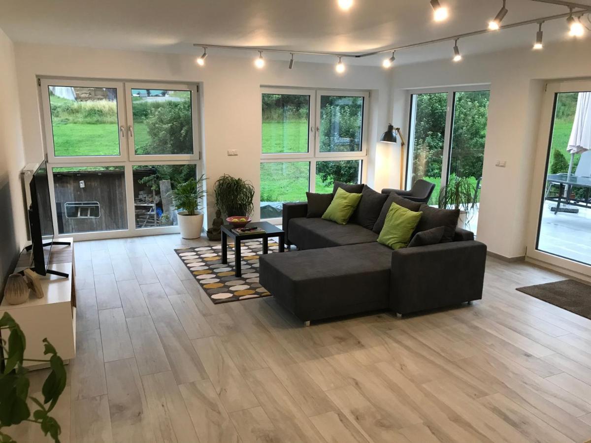 Ferienwohnung „Frosch“ Neukirchen-Balbini Ngoại thất bức ảnh